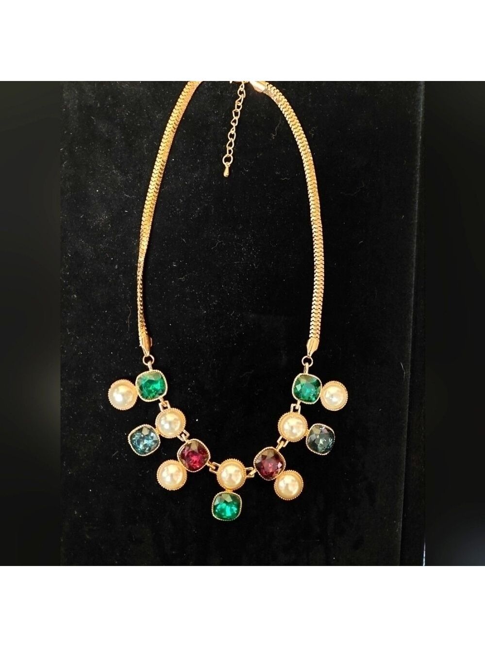 Multicolored Rhinestone Necklace